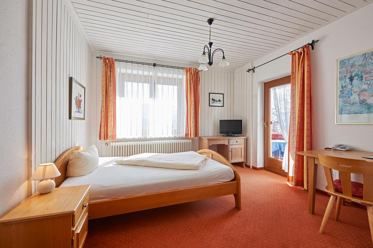 Отель Haus Daheim Оберштауфен Экстерьер фото