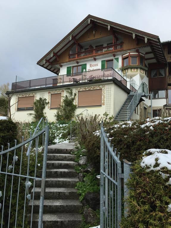 Отель Haus Daheim Оберштауфен Экстерьер фото